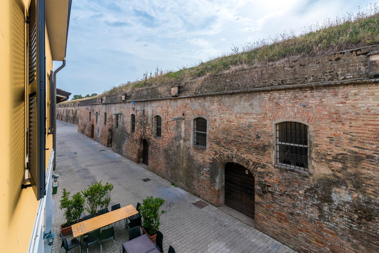 Il Torchio Di Alchieri Moreno E C Sas Pizzighettone Extérieur photo