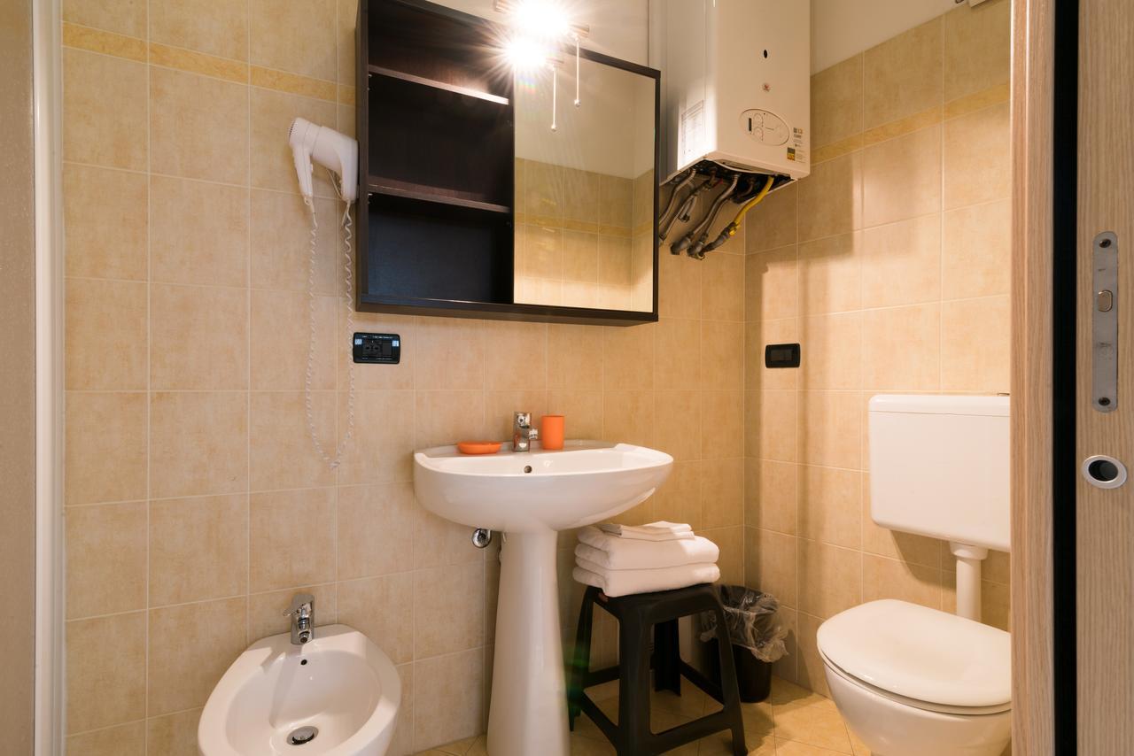 Il Torchio Di Alchieri Moreno E C Sas Pizzighettone Extérieur photo